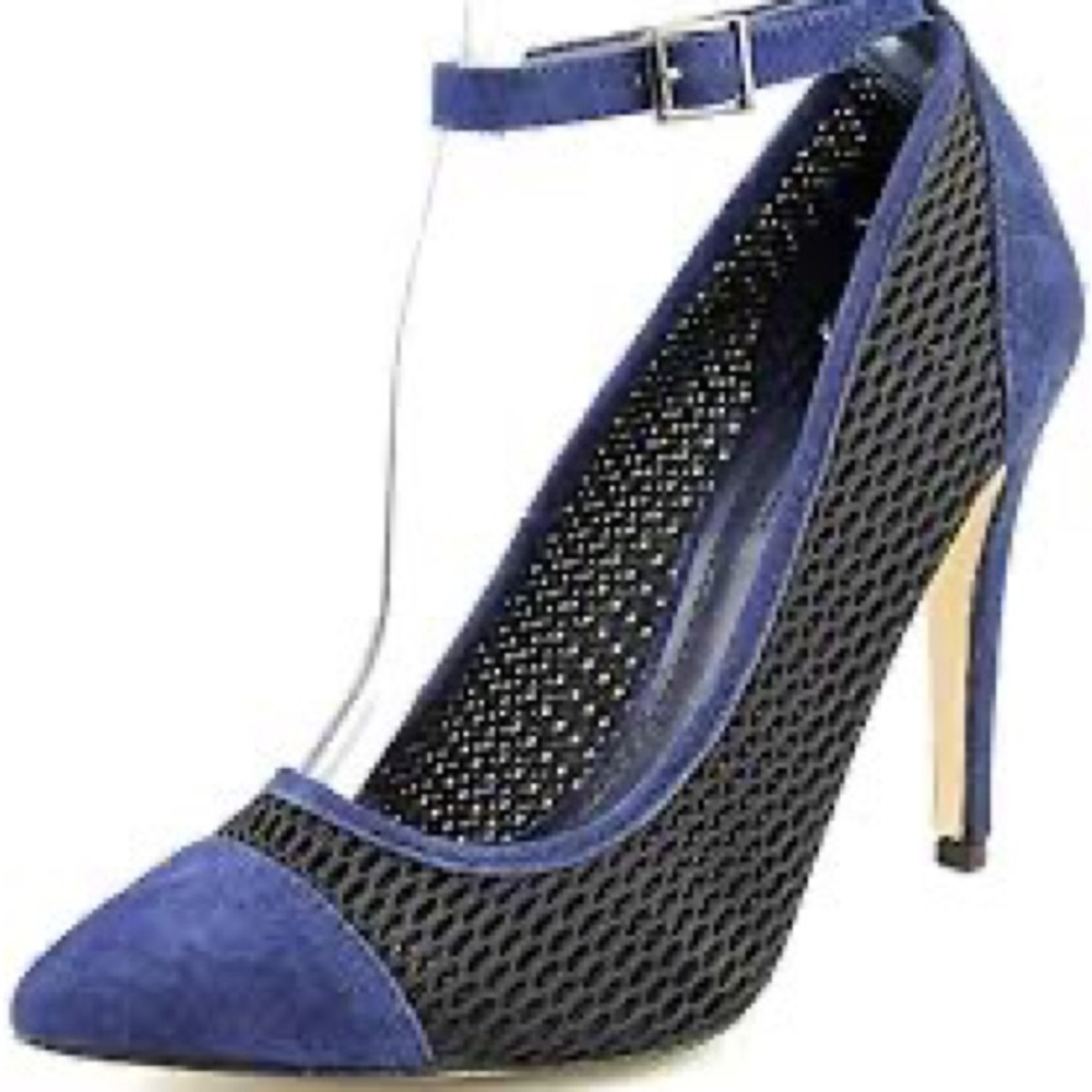 BCBGeneration Cynthia Heels